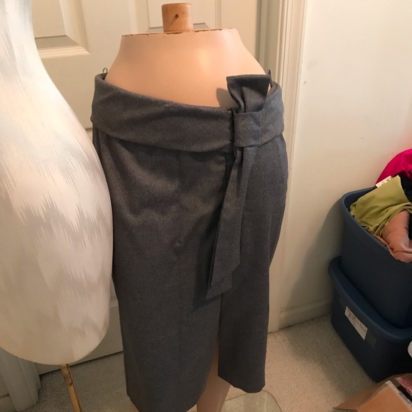 Alexander McQueen Avante garde fashion show item skirt grey size 40 $1490 - Picture 10 of 12
